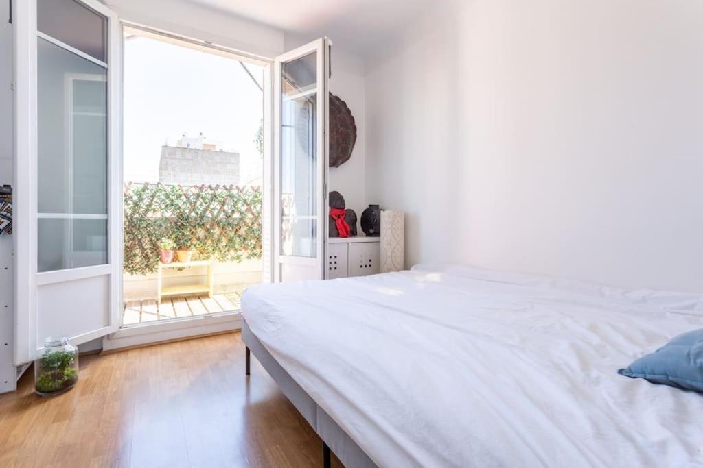Gaspar - 2 Pieces Au Dernier Etage Avec Balcon Boulogne-Billancourt Extérieur photo