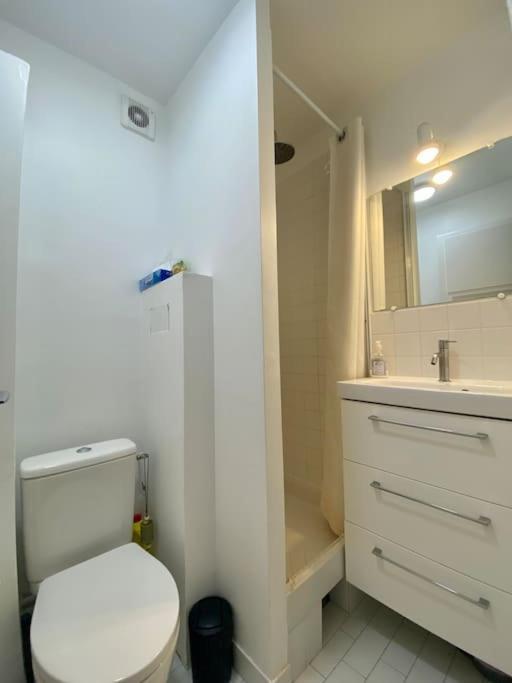 Gaspar - 2 Pieces Au Dernier Etage Avec Balcon Boulogne-Billancourt Extérieur photo