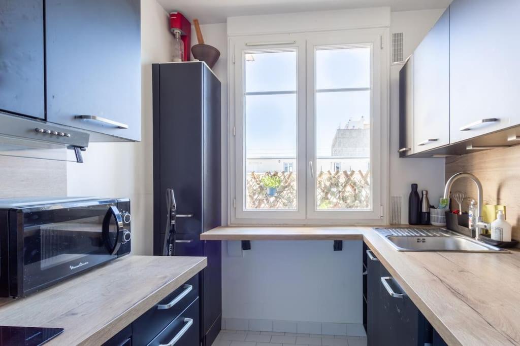 Gaspar - 2 Pieces Au Dernier Etage Avec Balcon Boulogne-Billancourt Extérieur photo